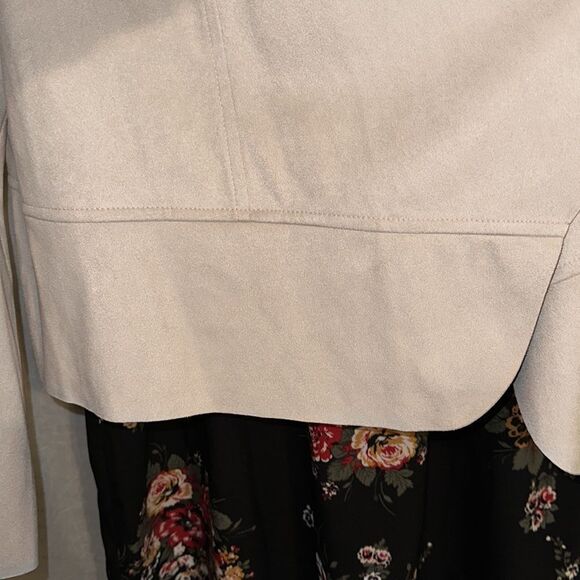 Anne Klein L Cream Micro Suede Open Front Light Professional Peplum Jacket - Picture 9 of 12